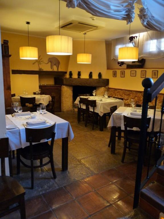 Hotel Restaurante Dona Anita Requena Εξωτερικό φωτογραφία