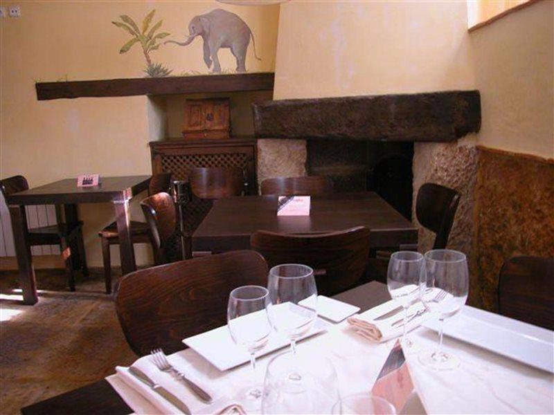 Hotel Restaurante Dona Anita Requena Εστιατόριο φωτογραφία