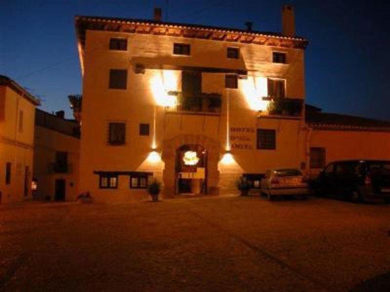 Hotel Restaurante Dona Anita Requena Εξωτερικό φωτογραφία
