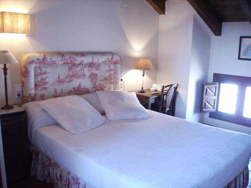 Hotel Restaurante Dona Anita Requena Εξωτερικό φωτογραφία