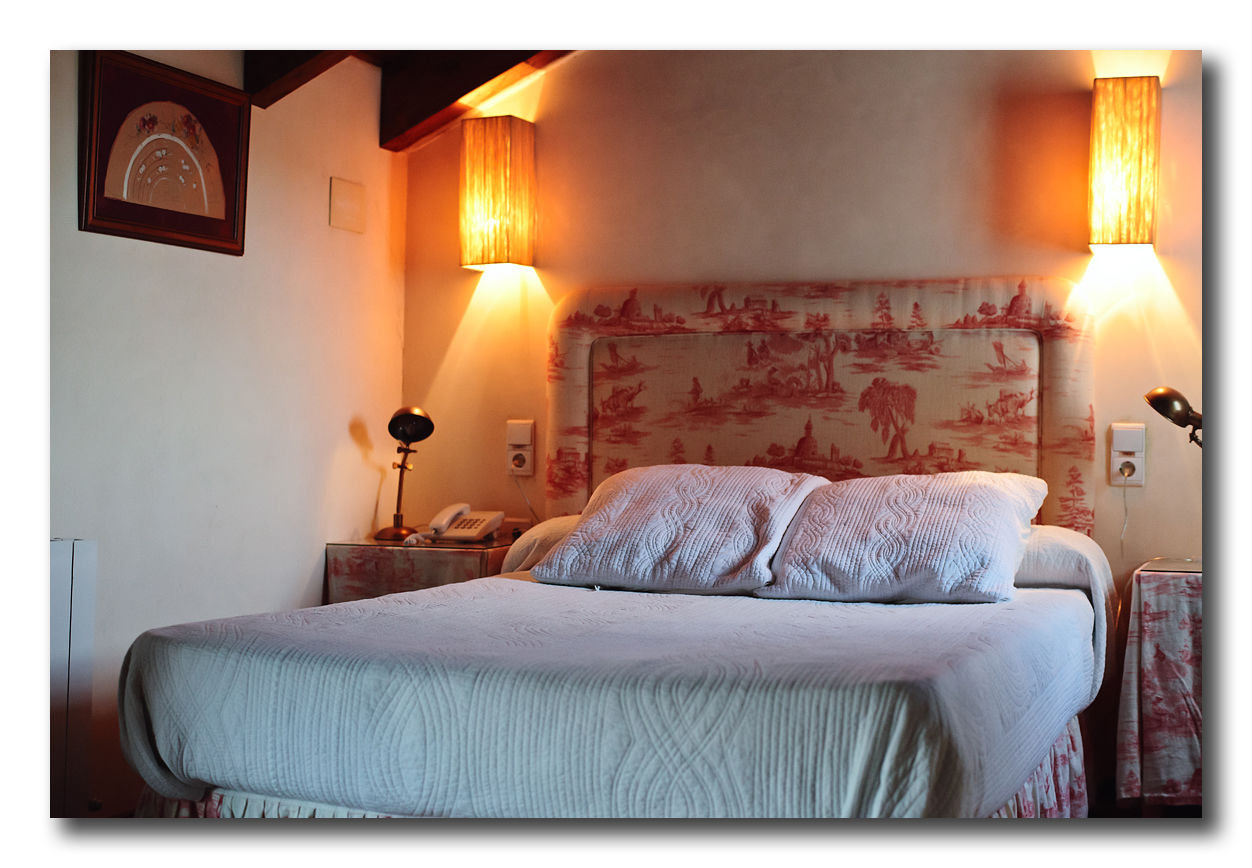 Hotel Restaurante Dona Anita Requena Εξωτερικό φωτογραφία